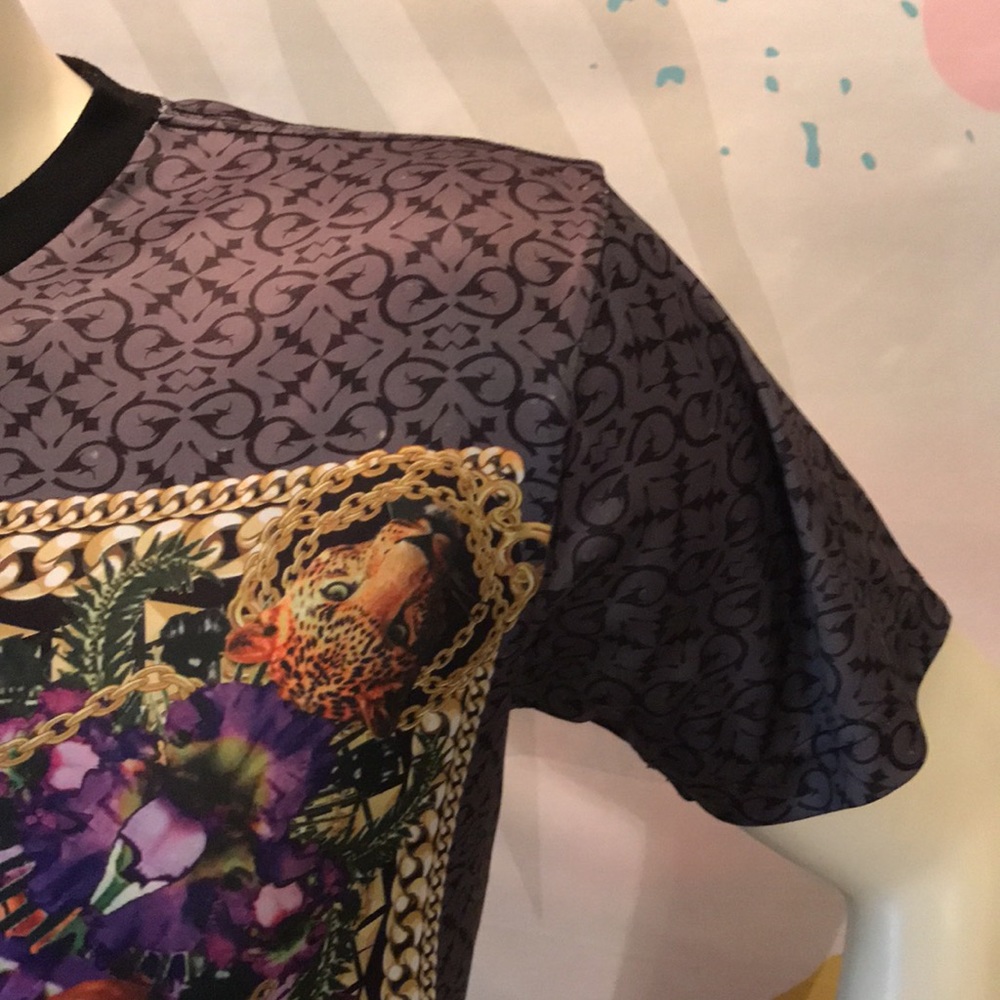 Tiger print tee - Picture 7 of 17